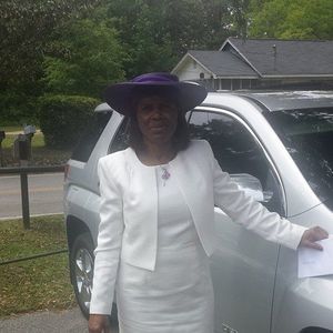 Meet your Posher, Louise